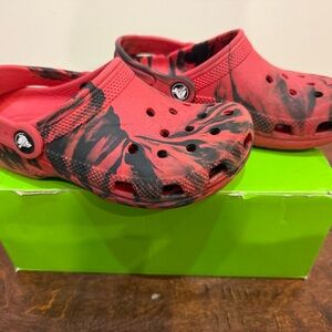 CROCS Red and Black Sandals with Versatile Heel Strap